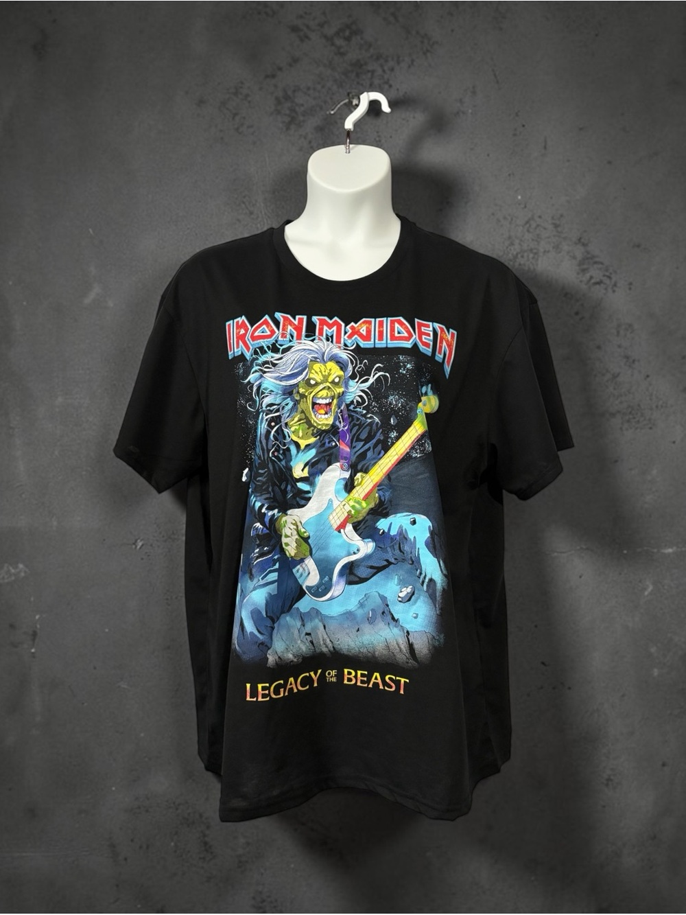 NEW, Iron Maiden, Legacy of the Beast Band Tee Unisex, 2XL Black Graphic T-Shirt